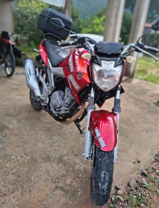 YAMAHA FAZER 250IE LIMITED EDITION 